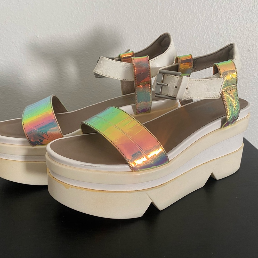 🌴 Sparkly Platform Sandals – Size 7 🌴